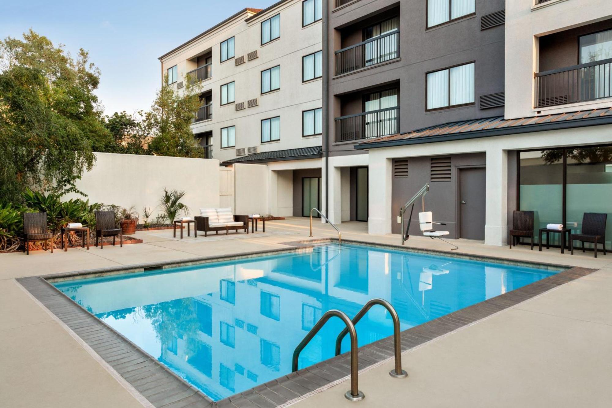 Courtyard Houston Sugar Land/Stafford Otel Dış mekan fotoğraf