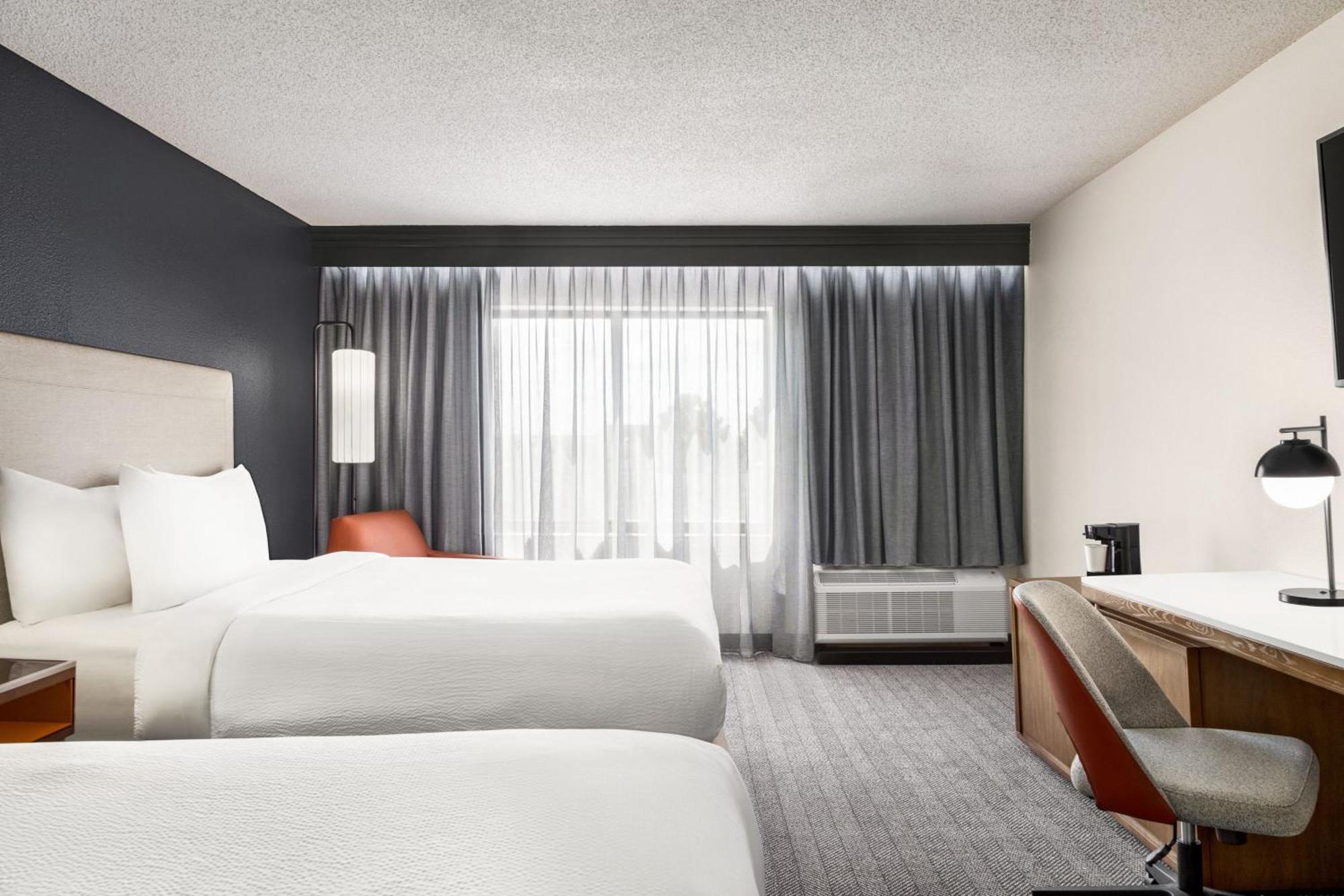 Courtyard Houston Sugar Land/Stafford Otel Dış mekan fotoğraf