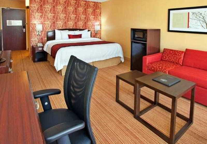 Courtyard Houston Sugar Land/Stafford Otel Dış mekan fotoğraf